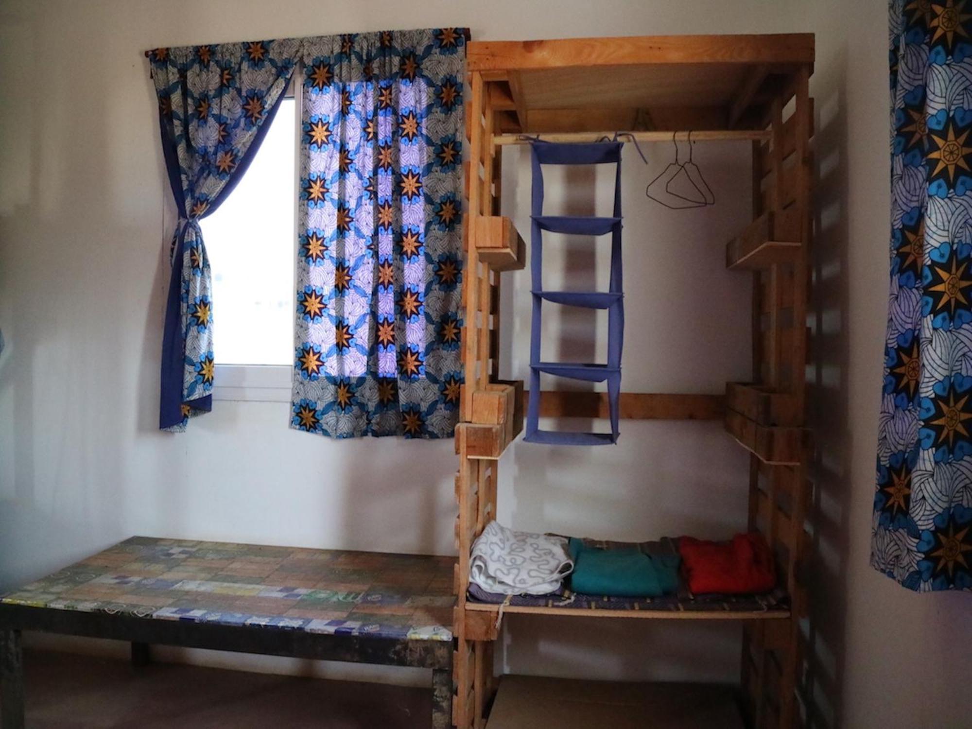 Begue Pokai Hostel Toubab Dialaw Cameră foto